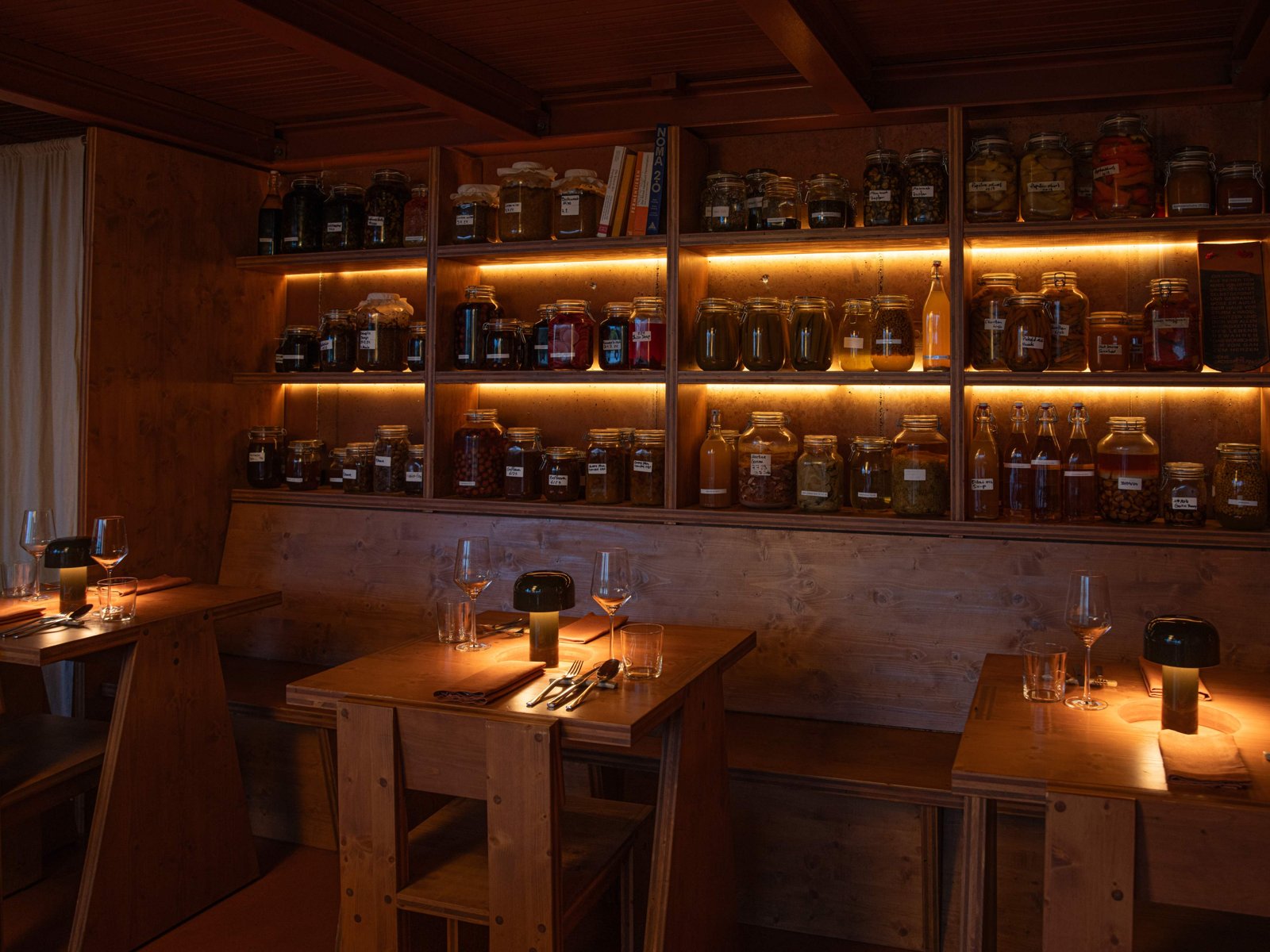 St. Bart, Restaurant in Berlin