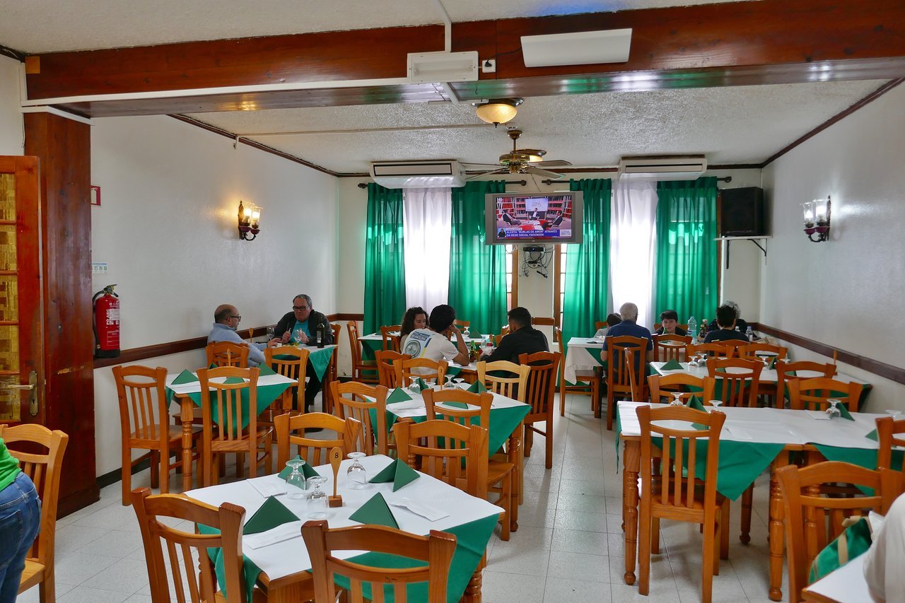 Casa de Pasto O Cardoso, Restaurant in Nordeste