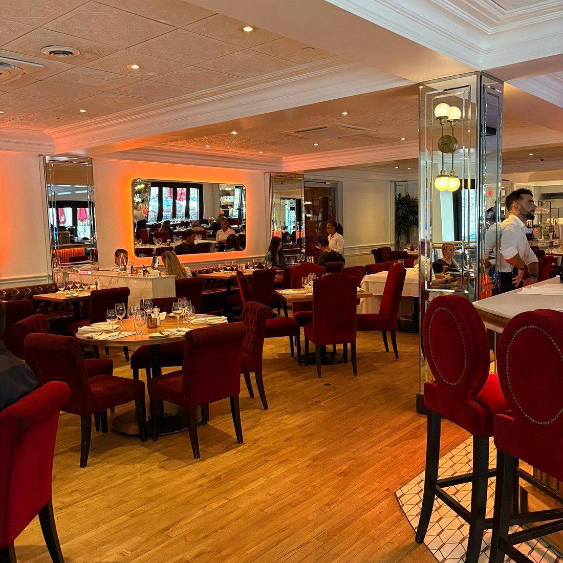 Le Pois Penche restaurant in Montréal, Canada