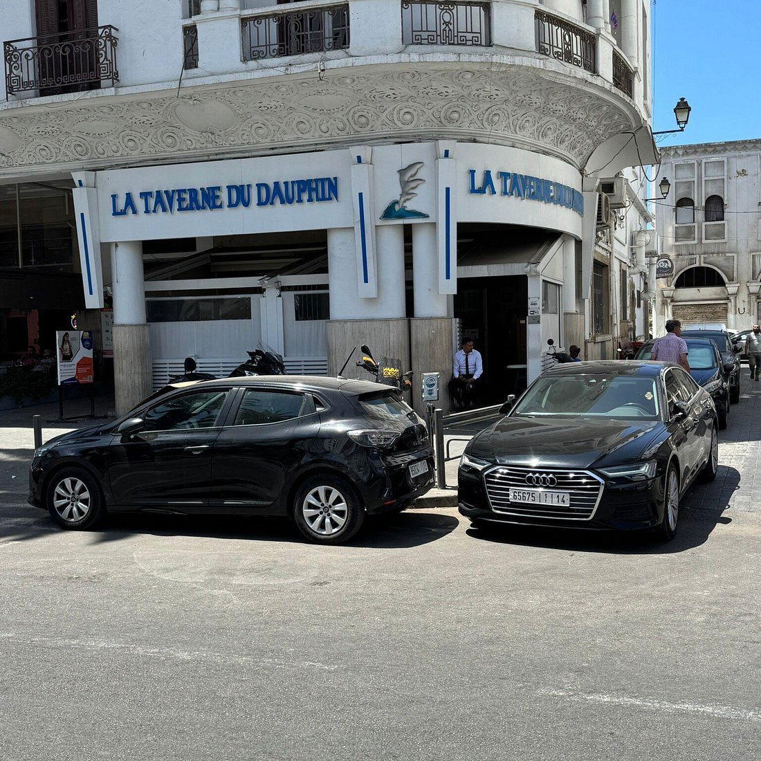 La Taverne Du Dauphin, Restaurant in Casablanca