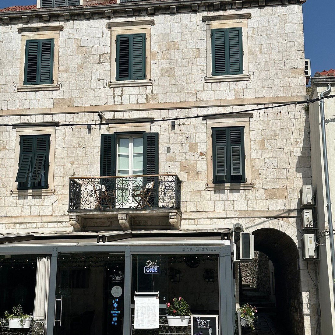 Porat, Restaurant in Dubrovnik