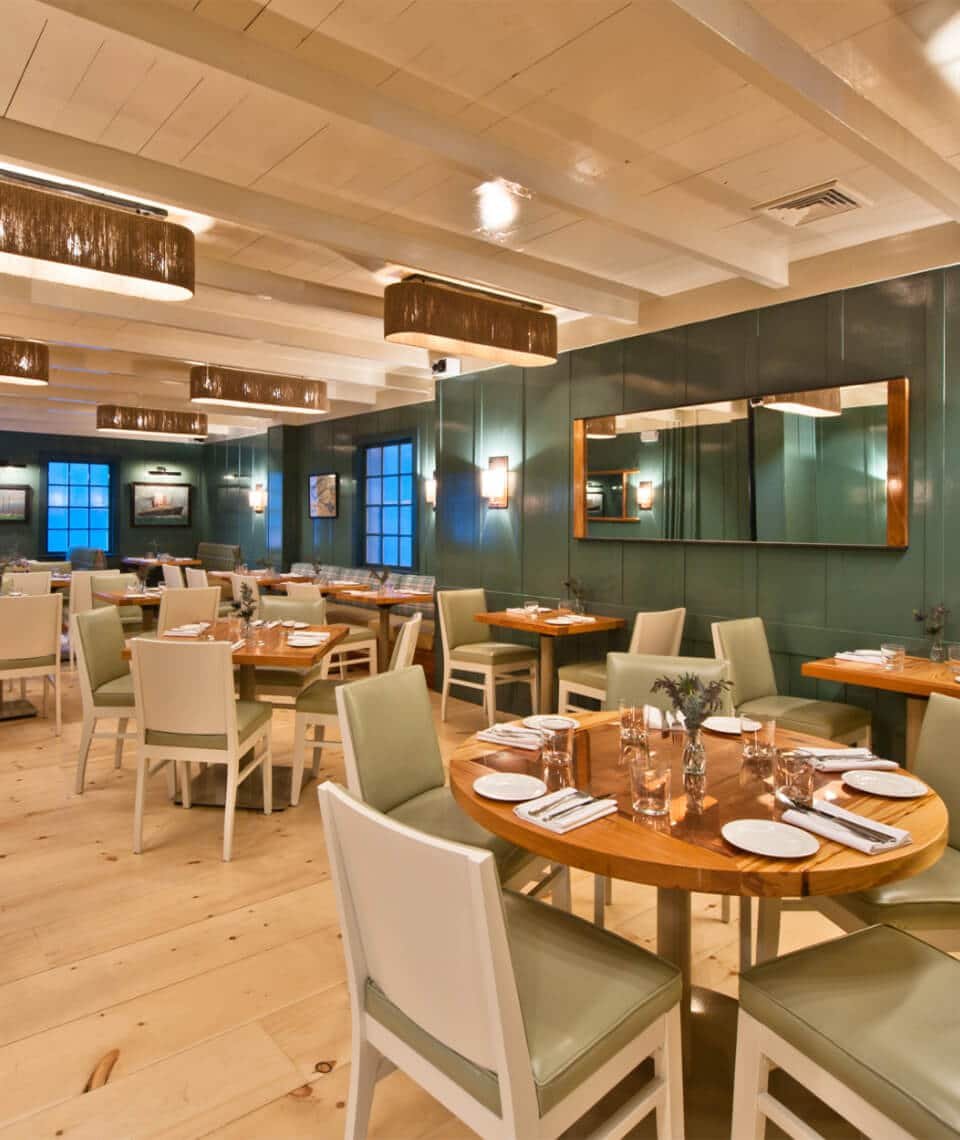 Crave Fishbar restaurant in New York City, United States