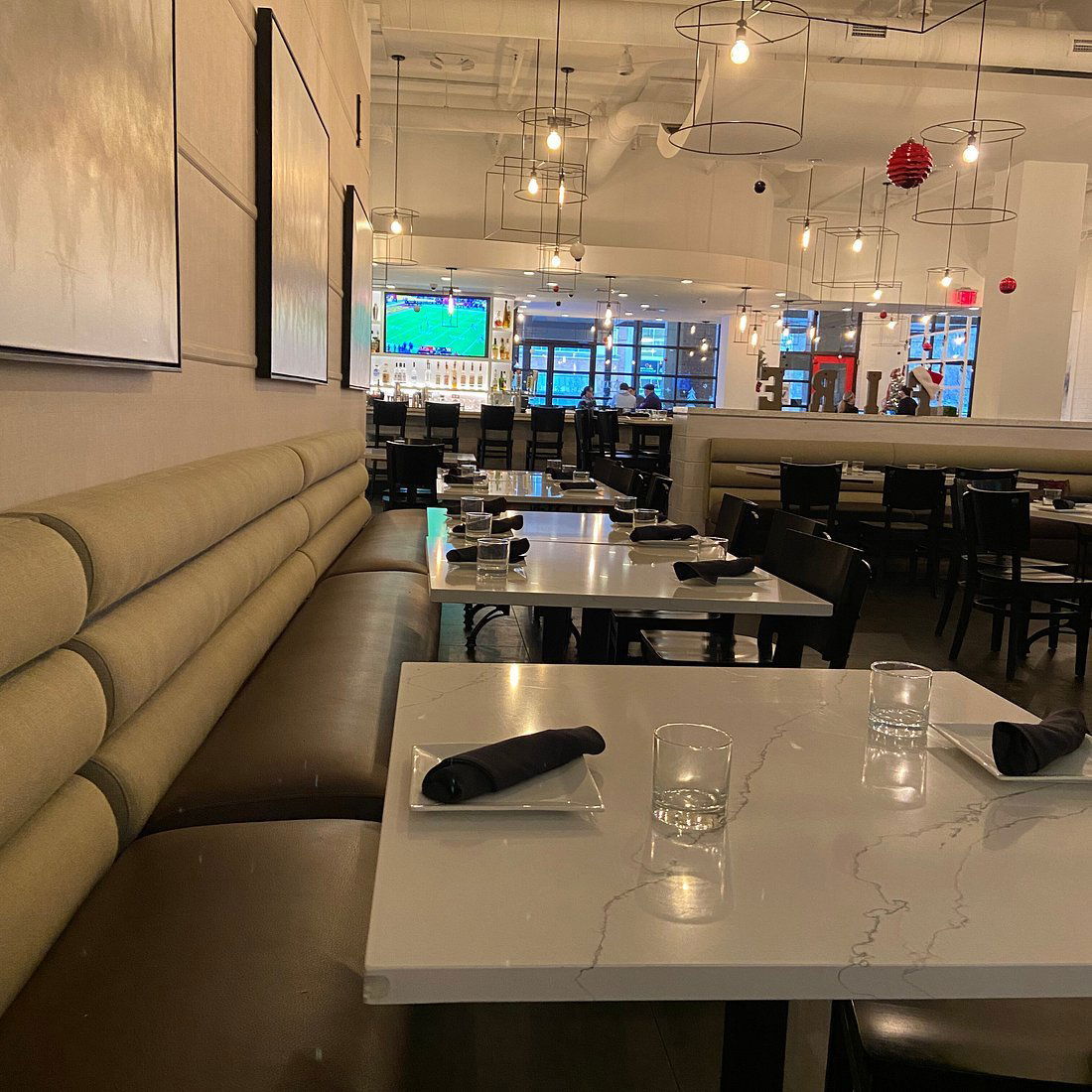 LaScala's FIRE, Restaurant in Villanova