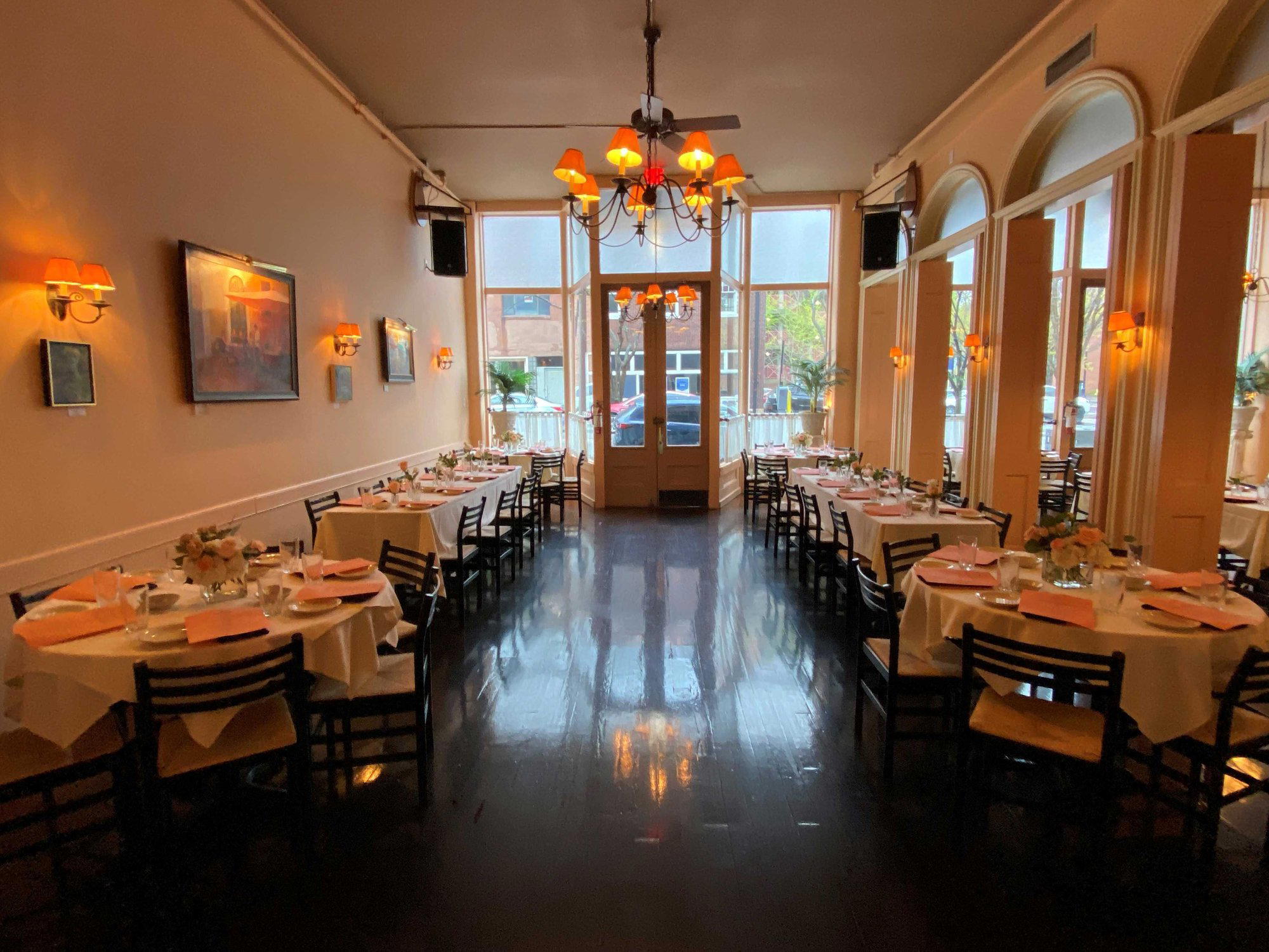Caffe Luna restaurant in Raleigh, United States