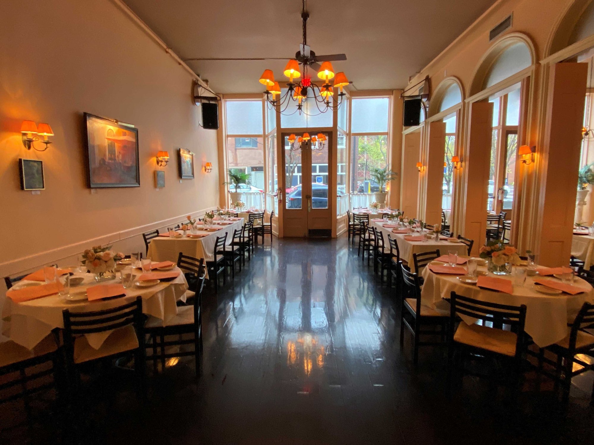 Caffe Luna, Restaurant in Raleigh