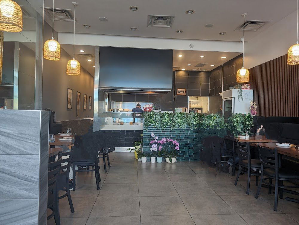 MAKIN Thai Food, Restaurant in Guelph