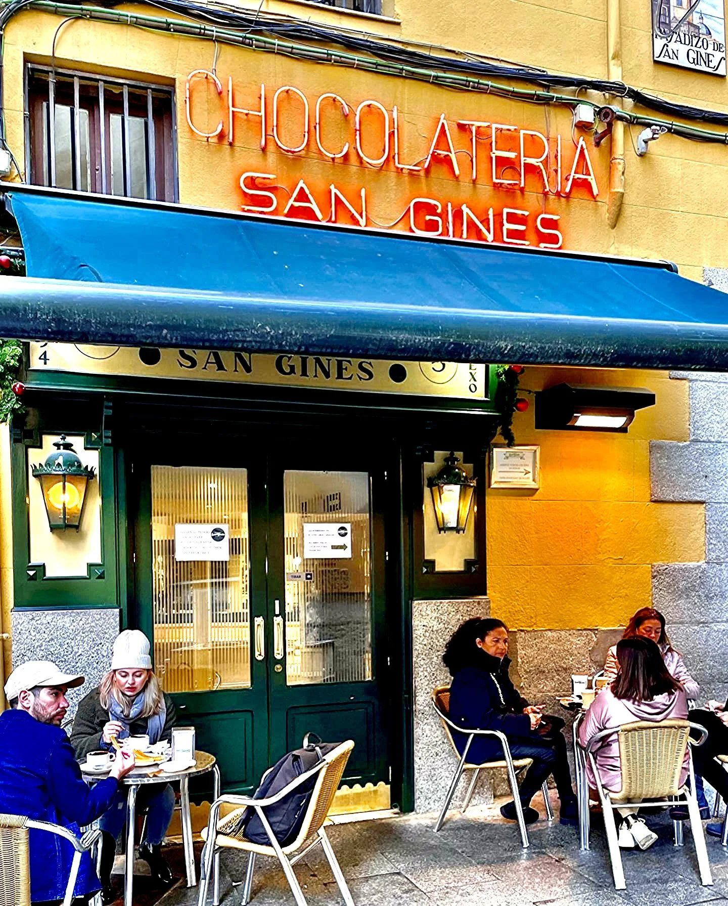 Chocolatería San Ginés, Madrid, Spain