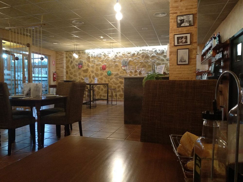 Restaurante Llaüt, Restaurant in Alicante