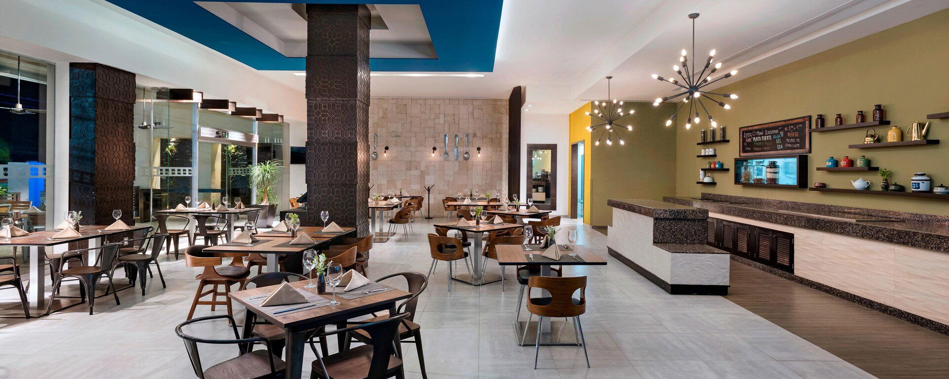 Four Points by Sheraton, Restaurant in Cancún
