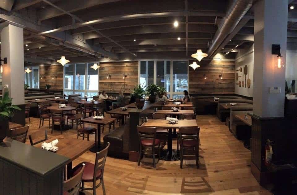 Willow Street Wood-Fired Pizza restaurant in Los Gatos, United States