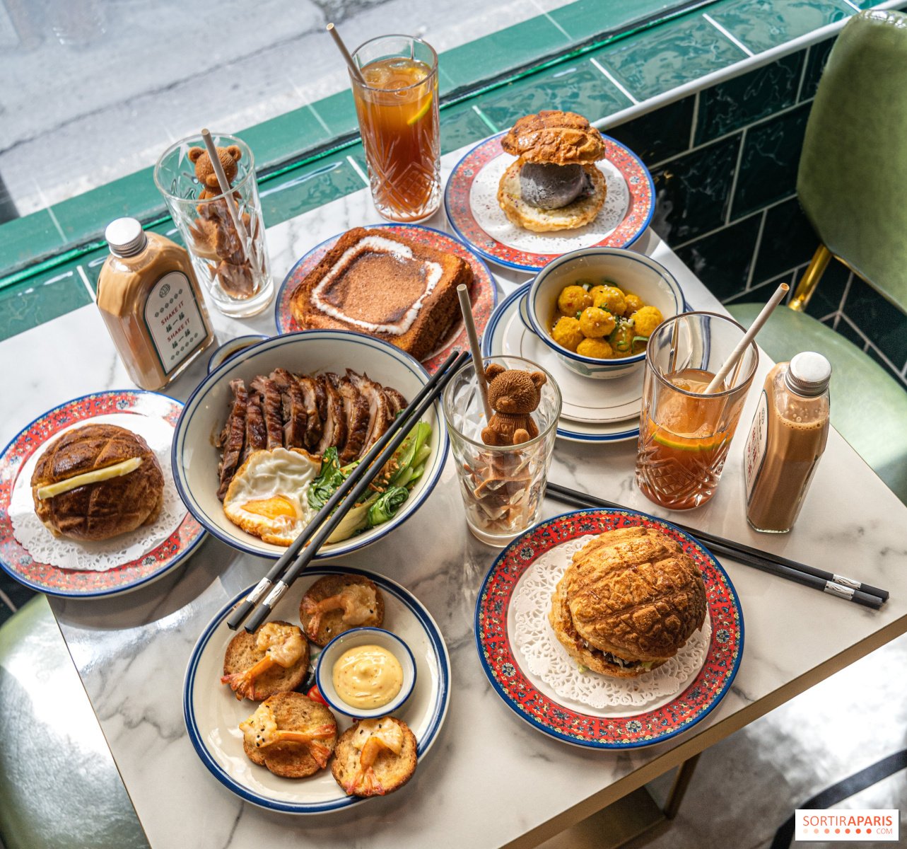 Bolo Bolo, Restaurant in Paris