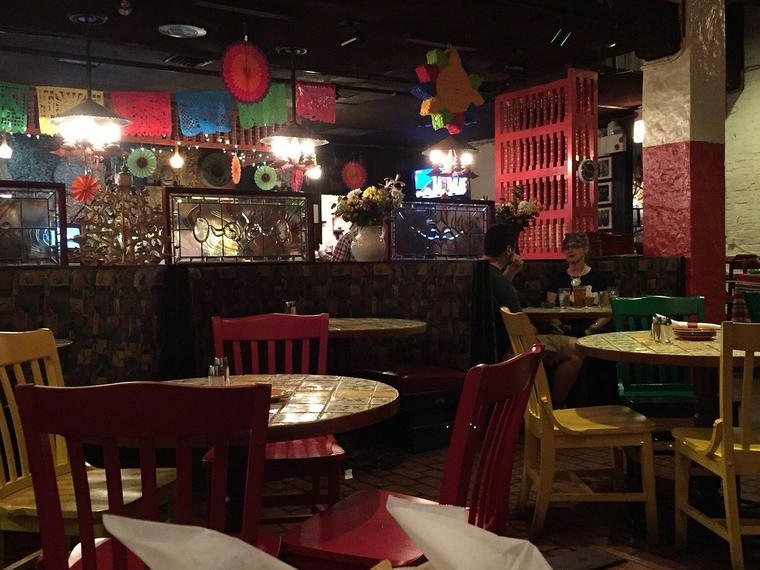 Su Casa Mexican Restaurant, Chicago, United States