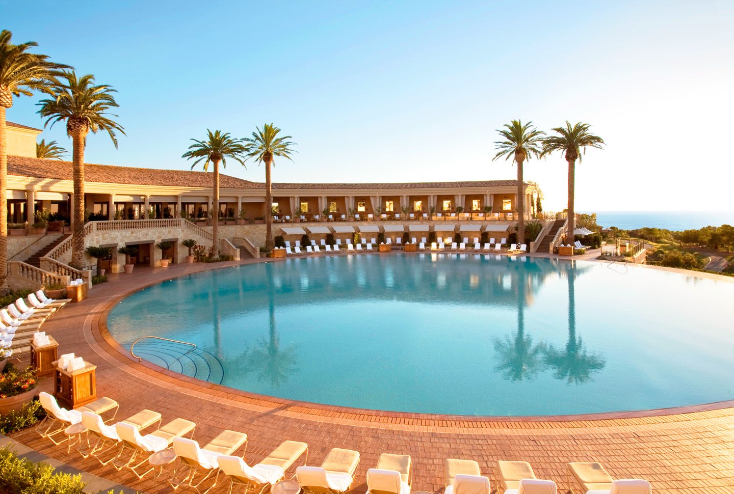 Coliseum Pool & Grill