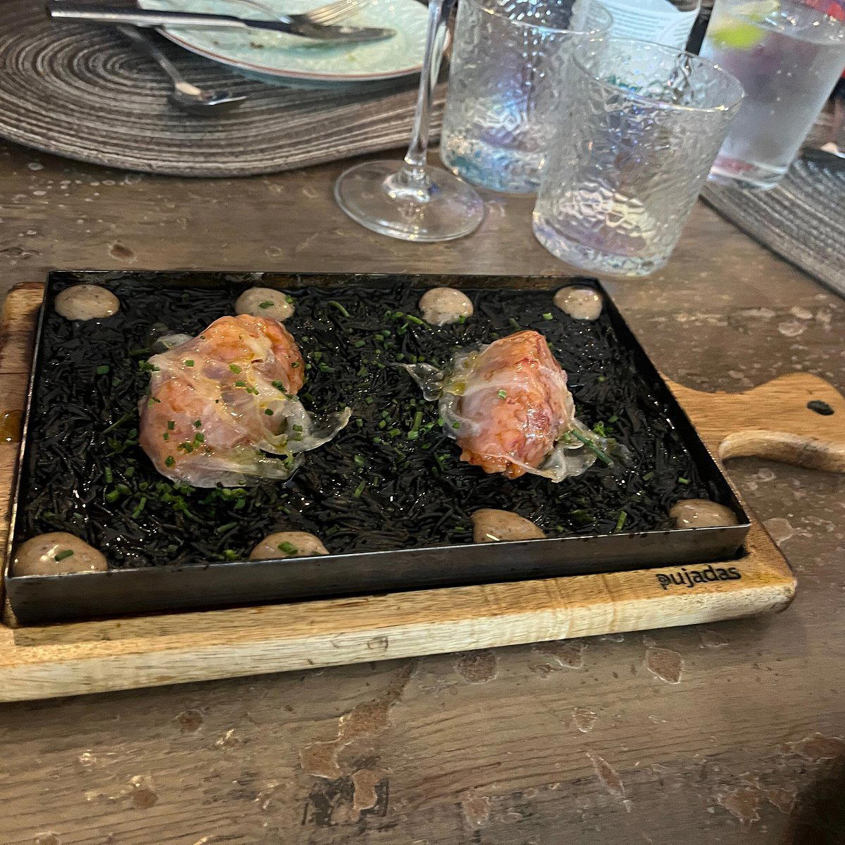 Come Bebe Ama restaurant in Madrid, Spain