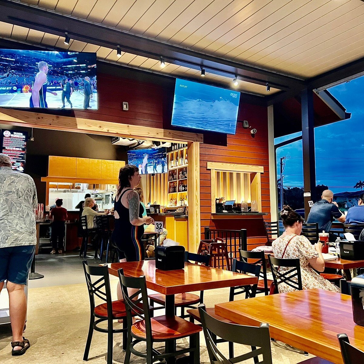 Kenji Burger Kilauea