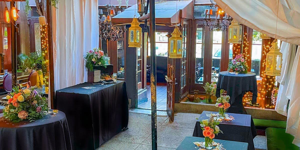 The Six Social House, Studio City, United States