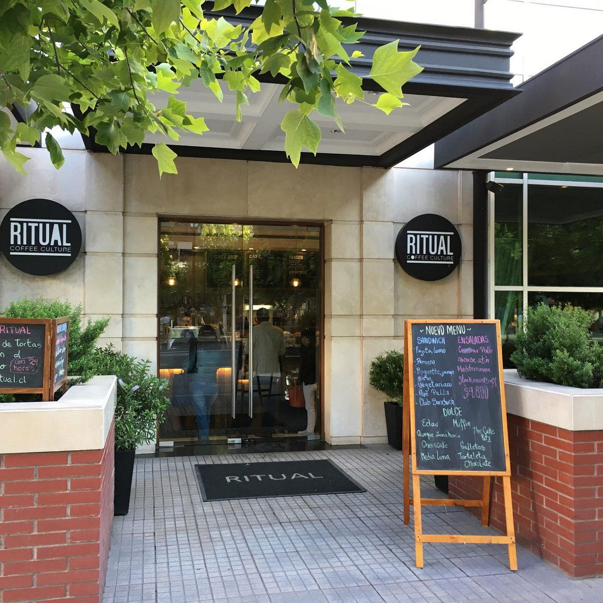 Café Ritual, Restaurant in Santiago