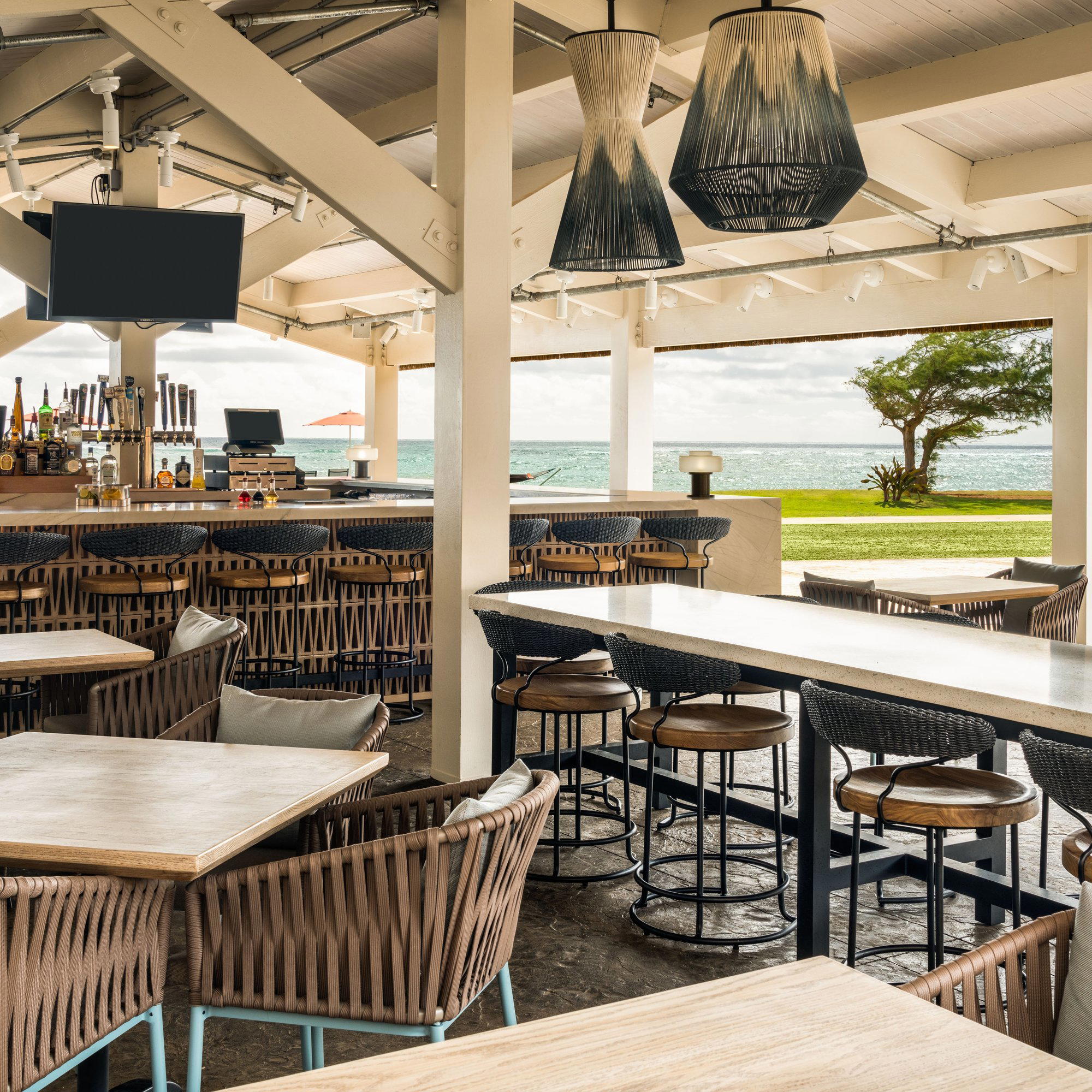 The Crooked Surf, Kapaa, United States