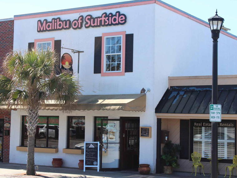 Malibu Of Surfside Italian Restaurant, Surfside Beach, United States
