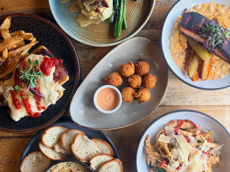 Subourbon Southern Kitchen and Spirits, Columbus, United States