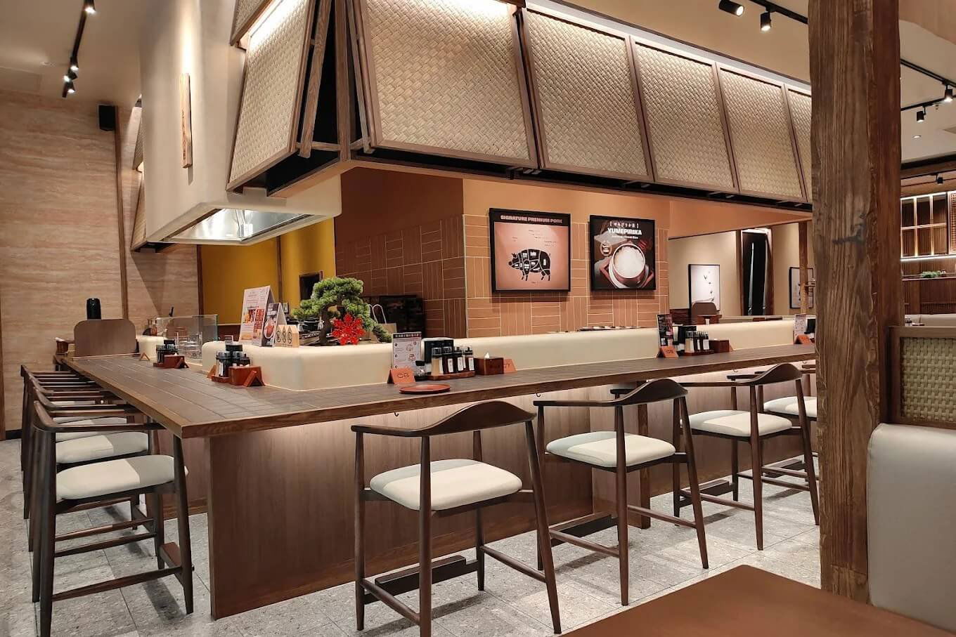Tonkatsu Aoki, Restaurant in Tokyo