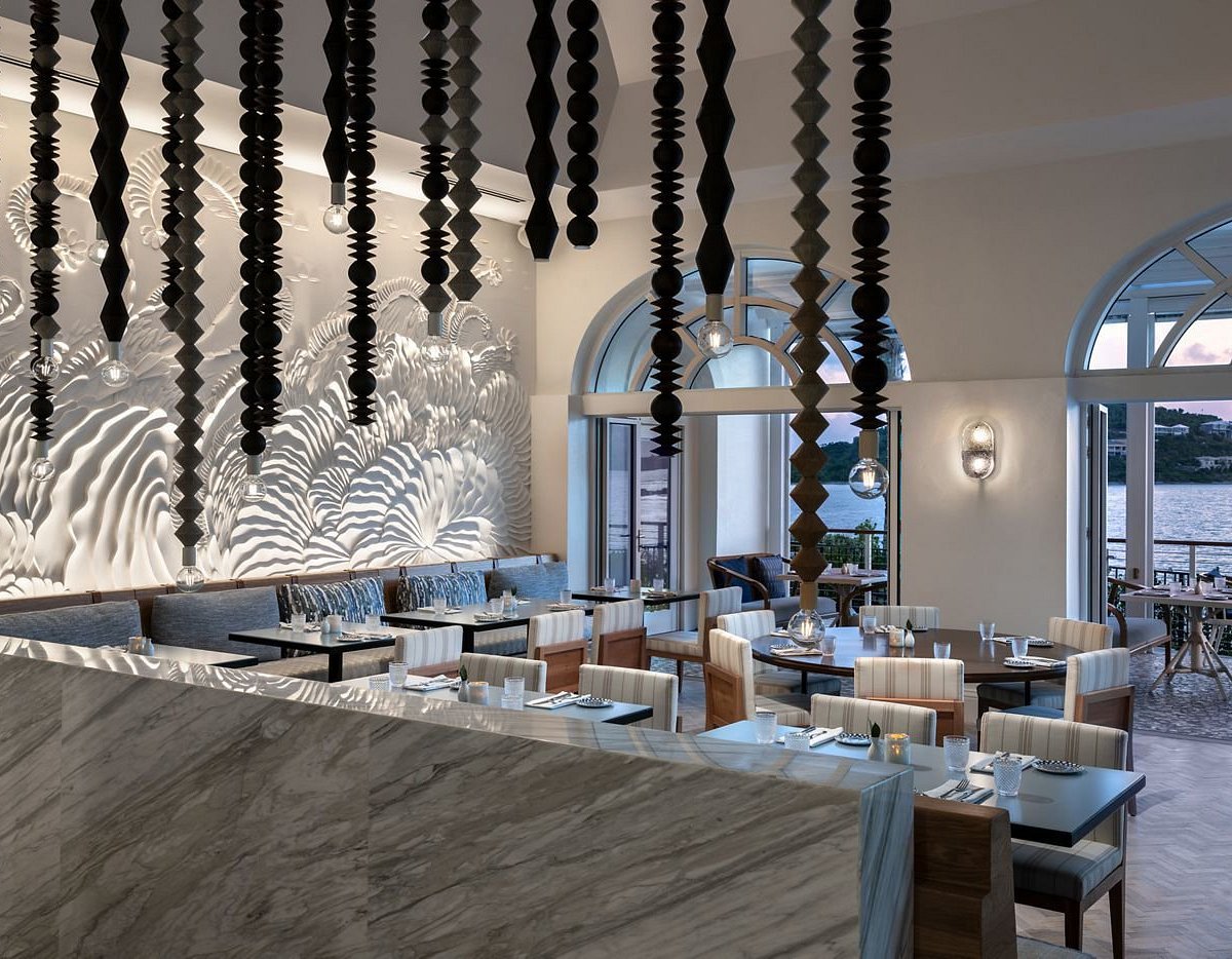 Alloro Restaurant