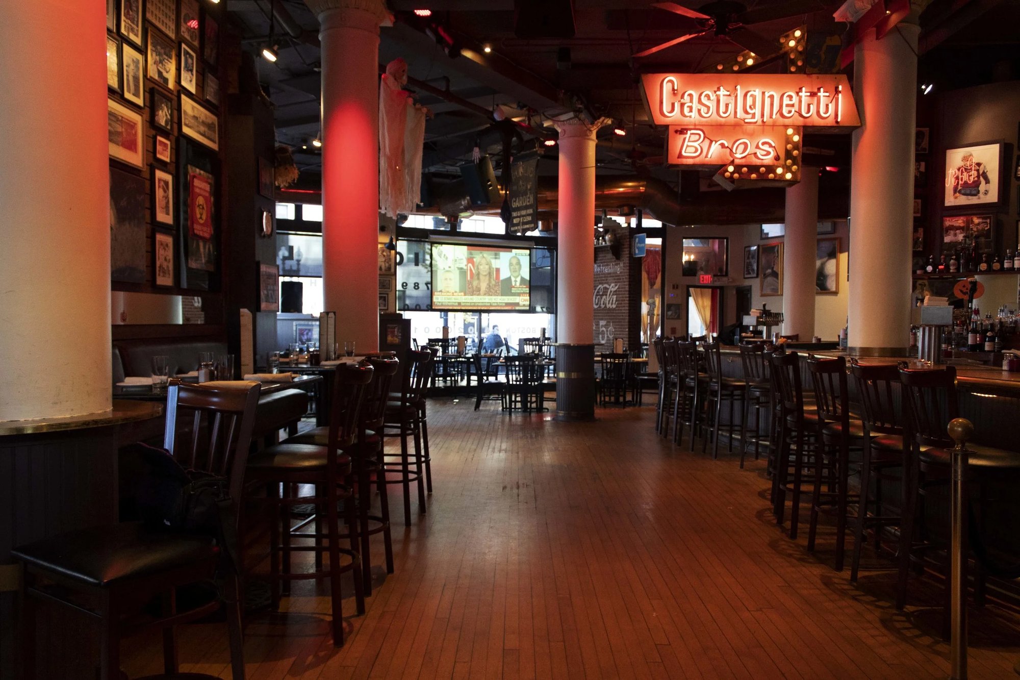 West End Johnnie's, Boston, United States