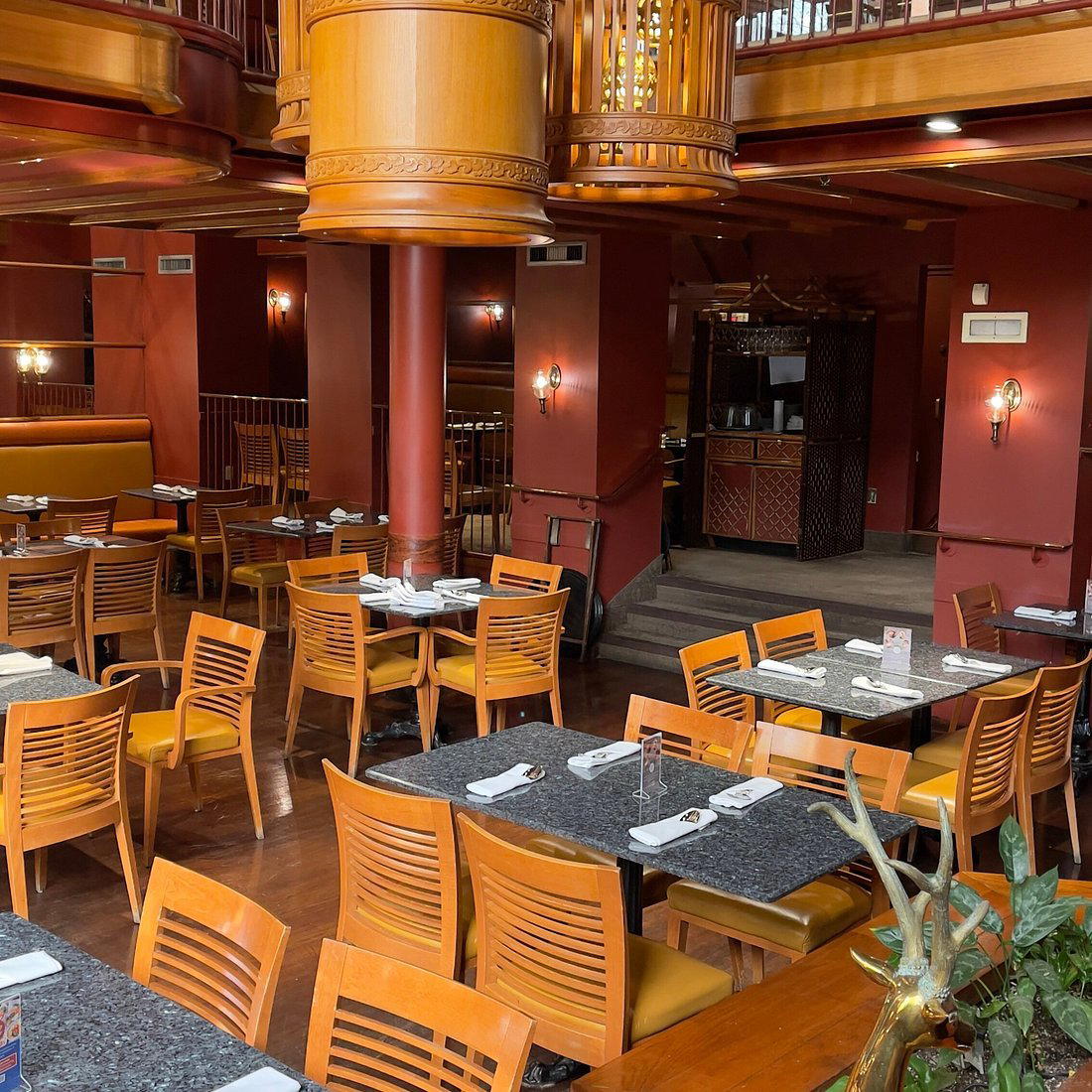Bangkok Garden restaurant in Toronto, Canada