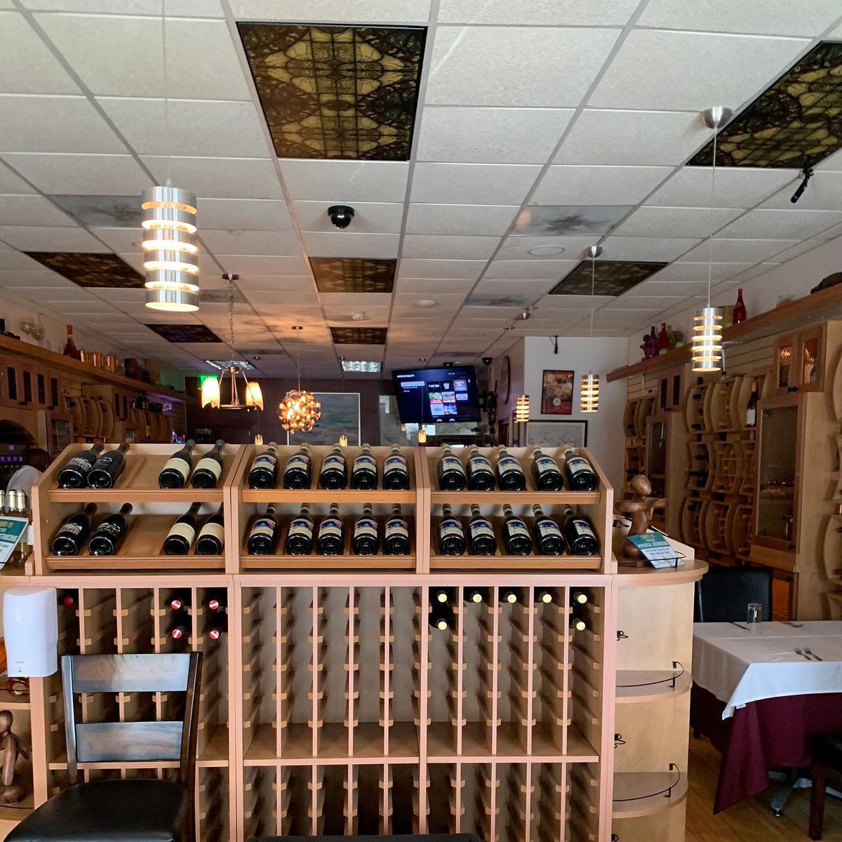 Syrah restaurant in Nassau, Bahamas
