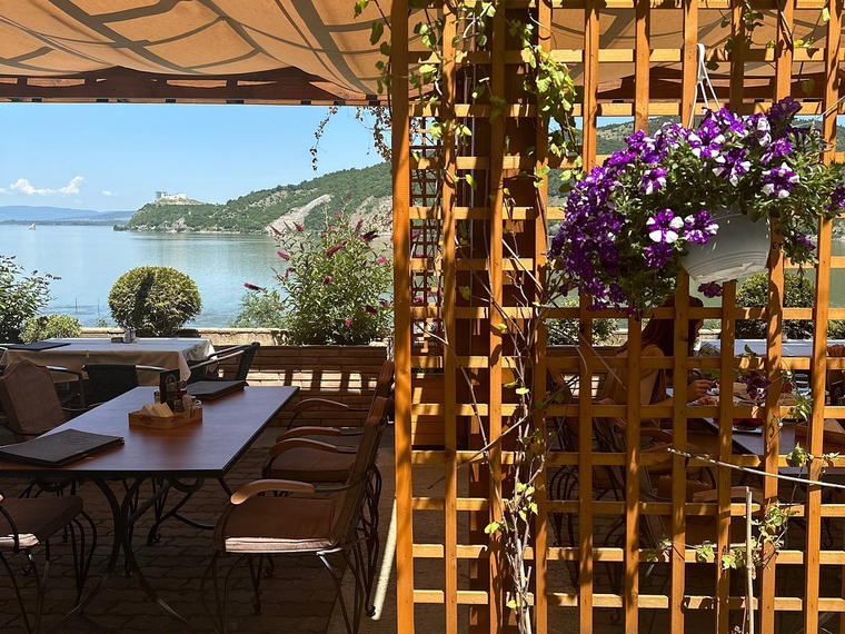 Restoran Jorgovan, Golubac, Serbia