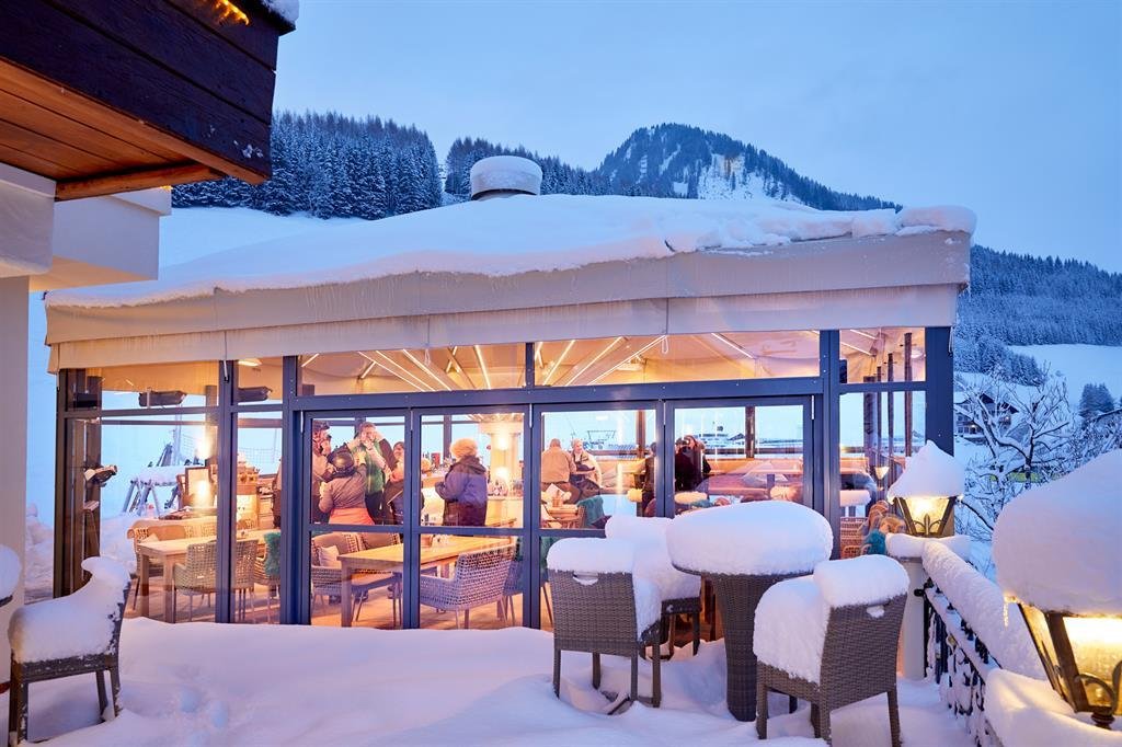S-Lounge