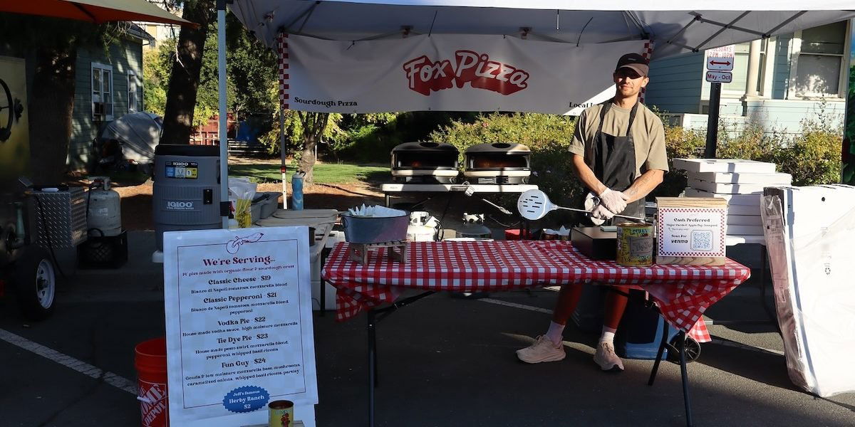 Fox Pizza, Restaurant in Novato