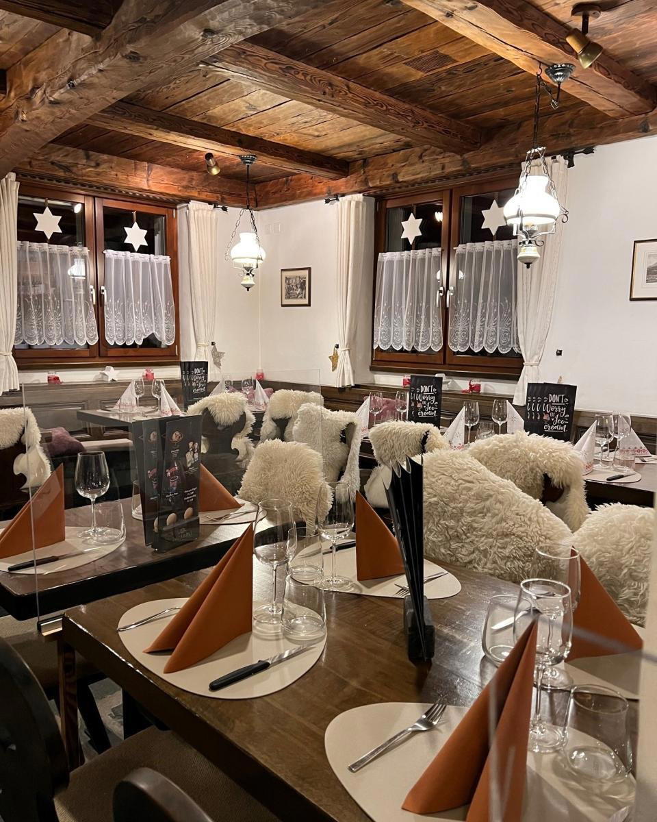 Ustria Miracla restaurant in Breil, Switzerland