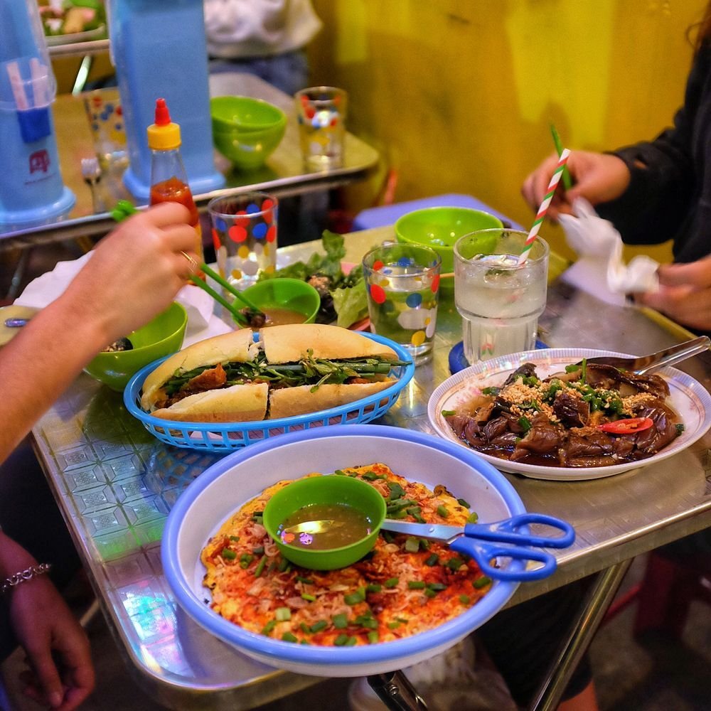 Ăn Chơi restaurant in Central And Western, Hong Kong
