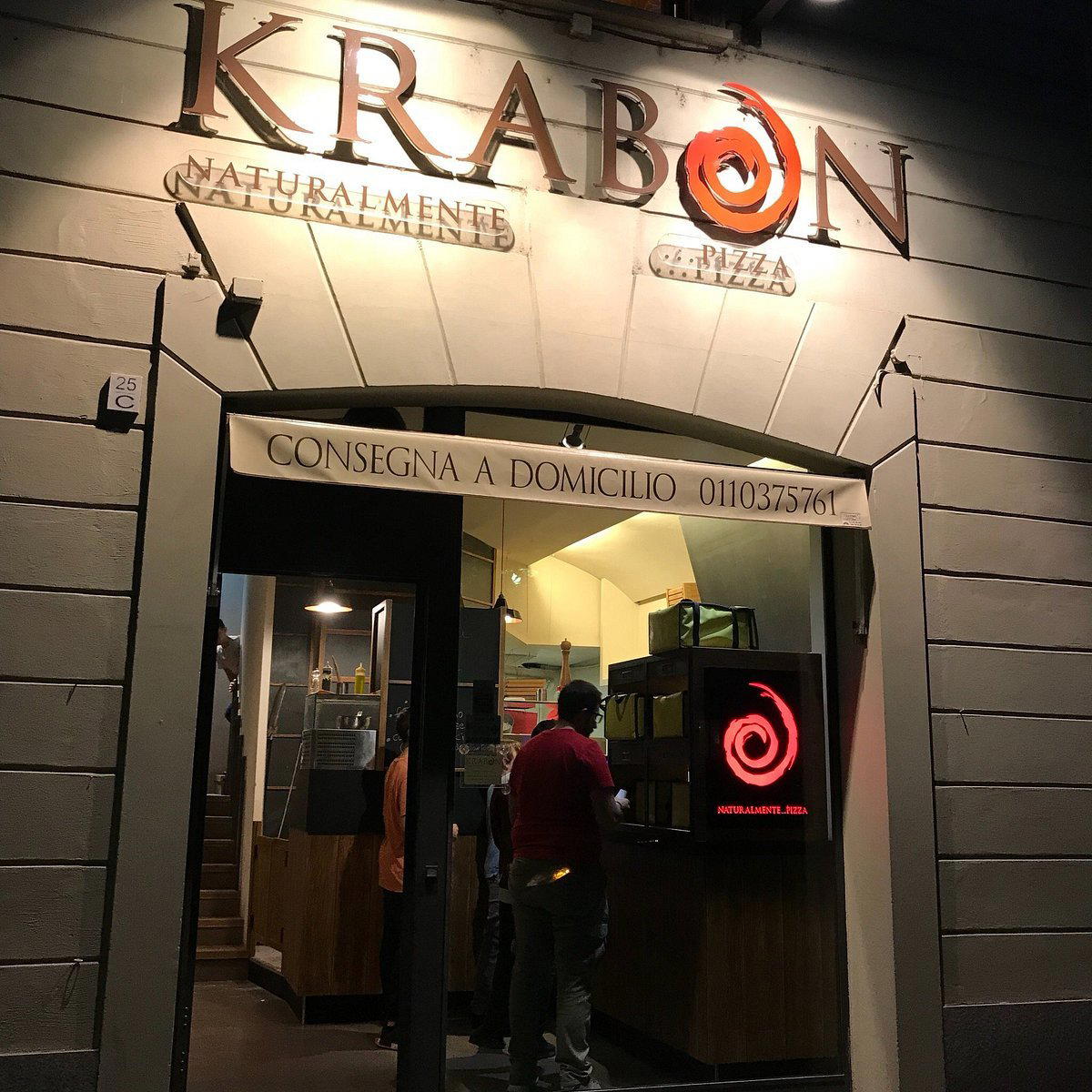 Krabon Naturalmente...Pizza restaurant in Turin, Italy