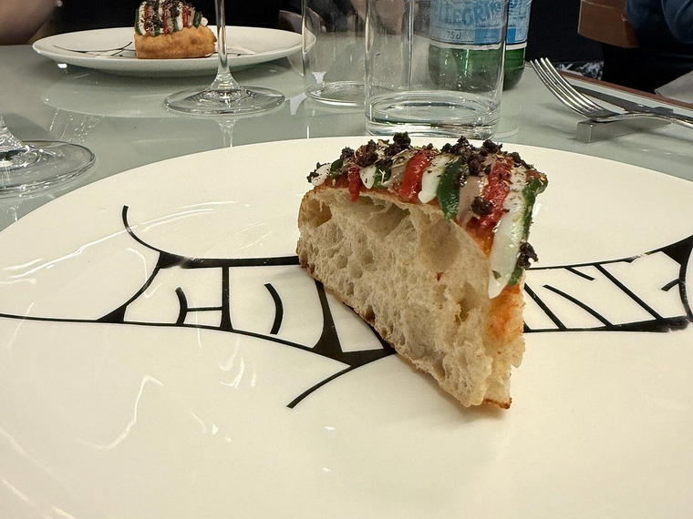 Confine - Pizza e Cantina, Milan, Italy