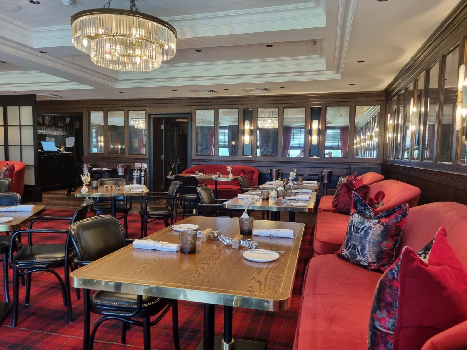 Tamburrini & Wishart, Cameron House Loch Lomond restaurant in Alexandria, United Kingdom