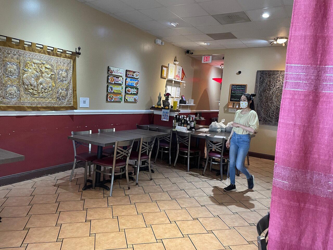 Elephant Jumps restaurant in Falls Church, United States