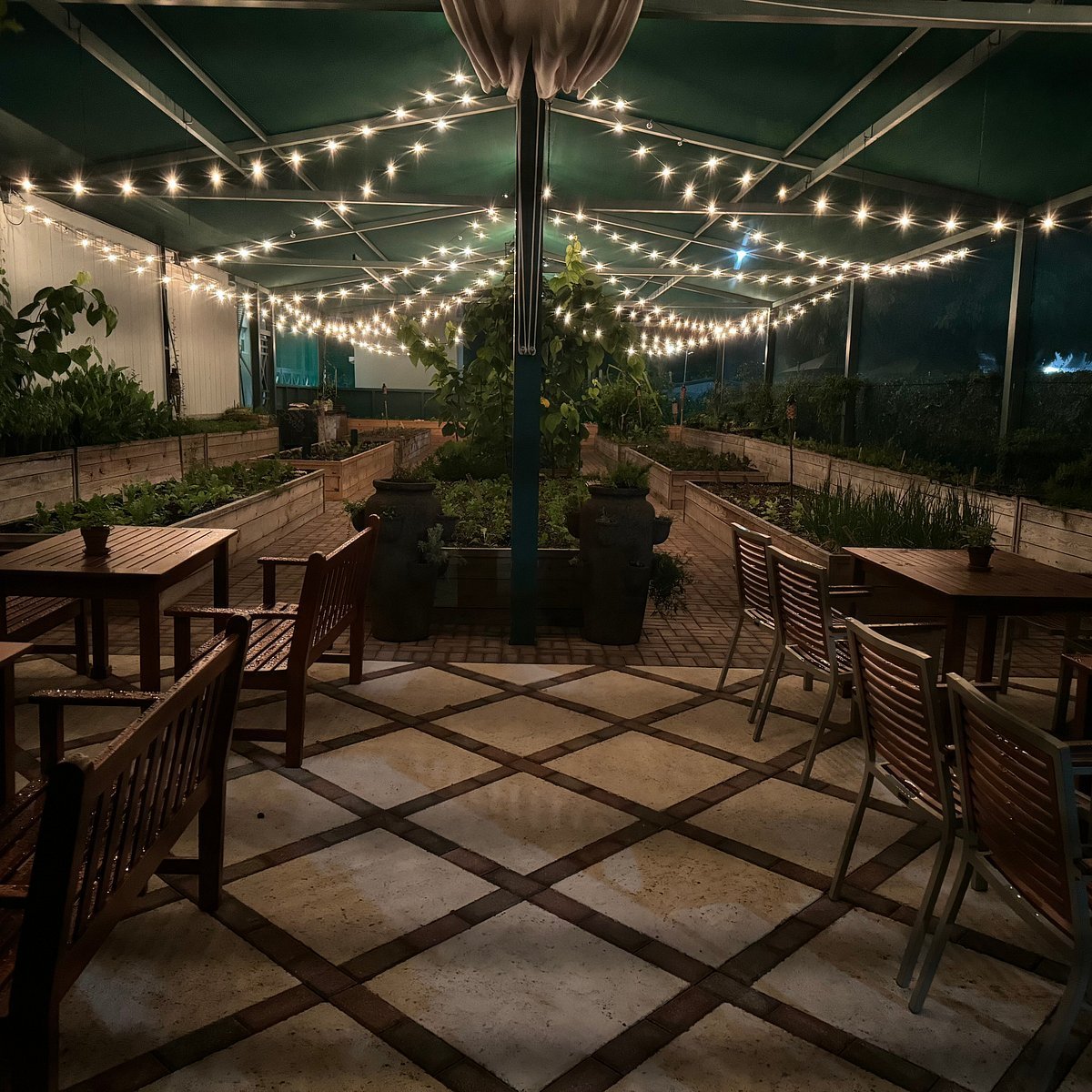 The Brasserie restaurant in George Town Ky1 1004, Cayman Islands