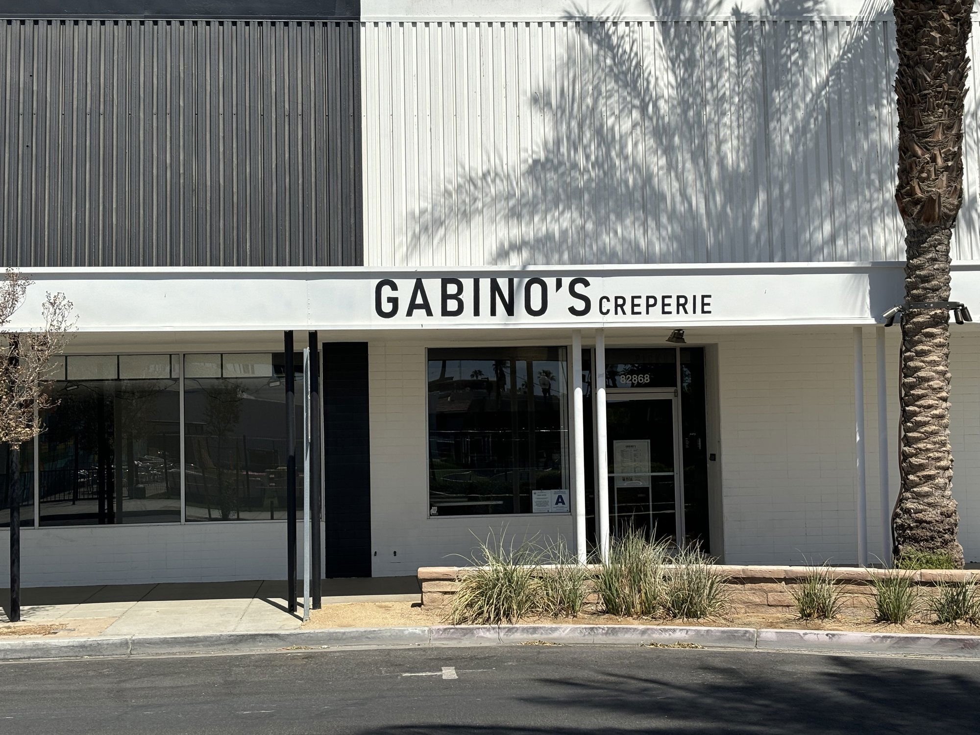 Gabino's Creperie, Restaurant in Palm Springs