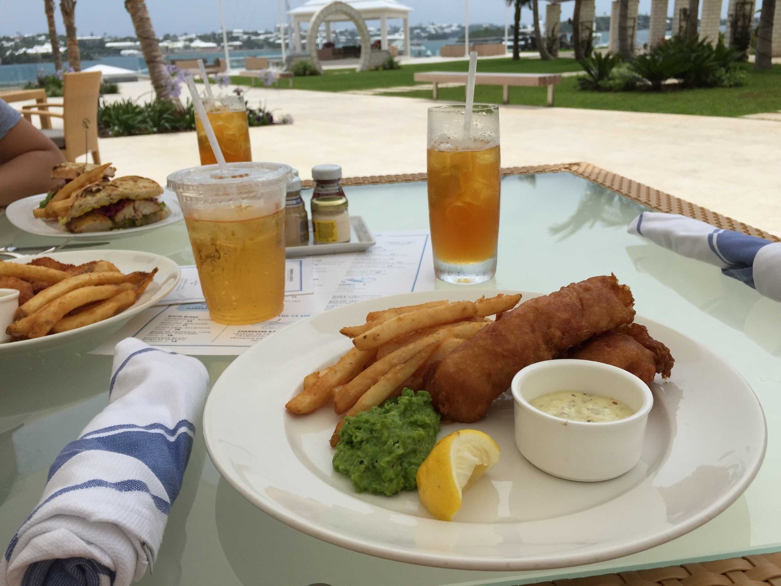 Crown & Anchor Bar, Restaurant, and Terrace