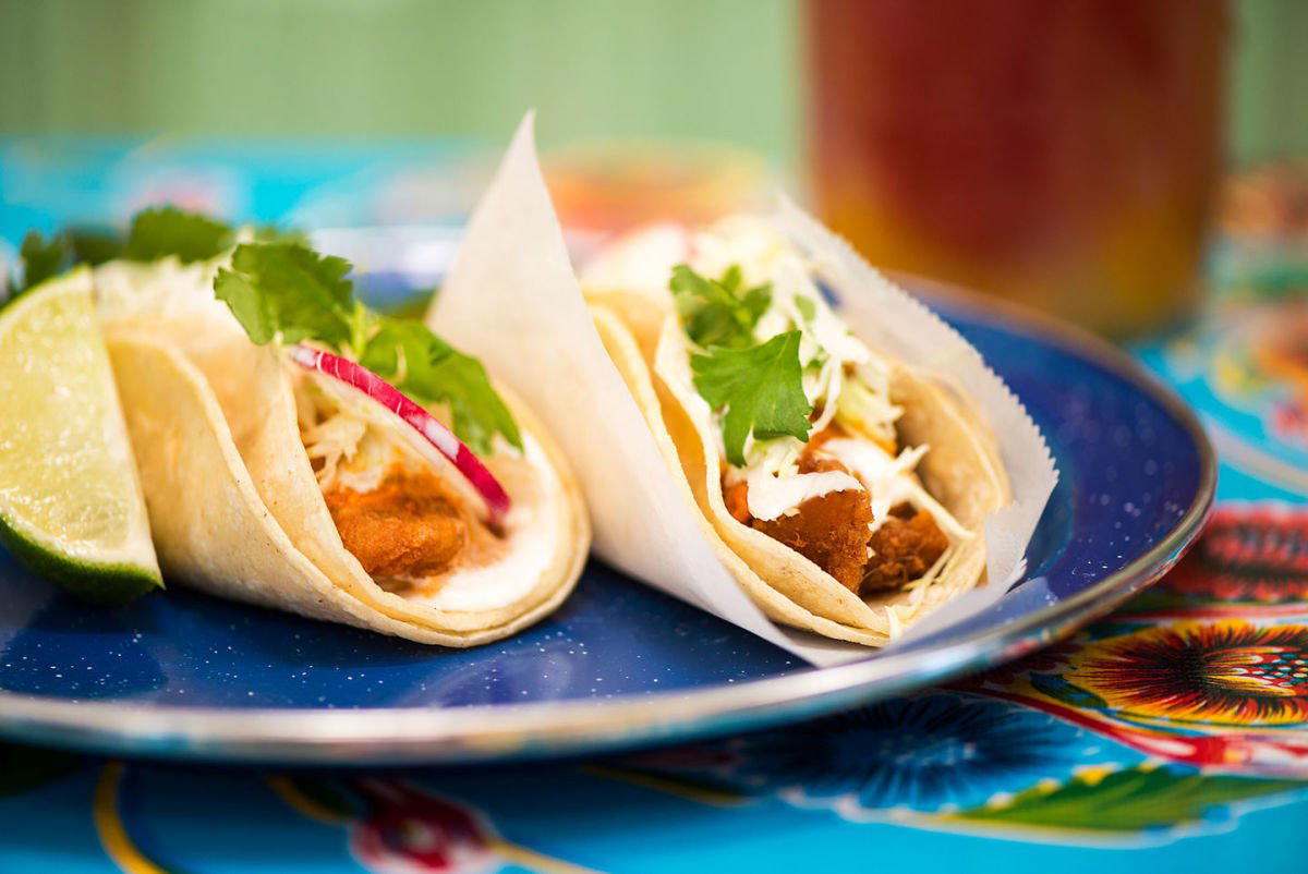 Cholita Linda restaurant in Oakland, United States