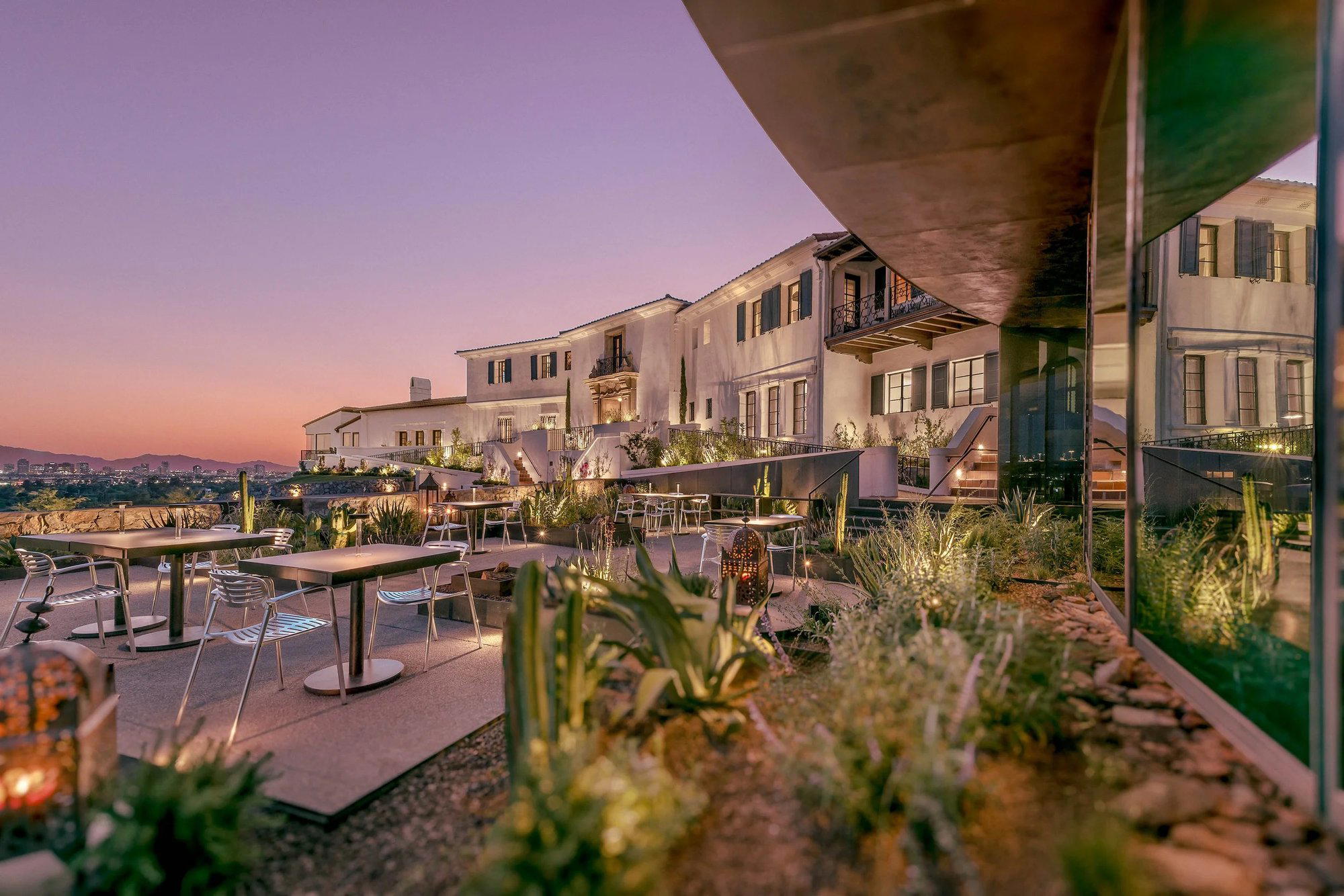 Tours at Wrigley Mansion restaurant in Phoenix, United States