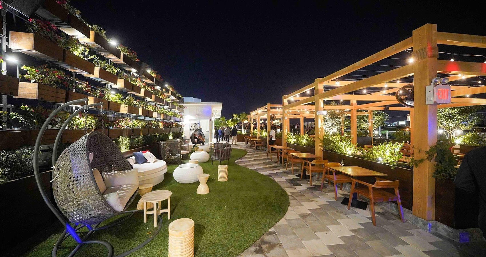 Astra, Restaurant in Miami