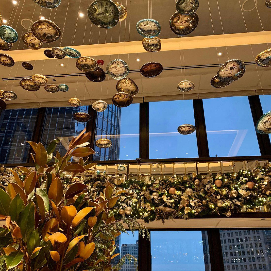 Pavilion restaurant in Chicago, United States