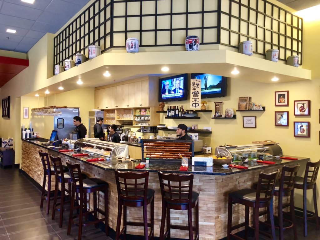 Yen's Kitchen & Sushi Bar, Restaurant in Ashburn