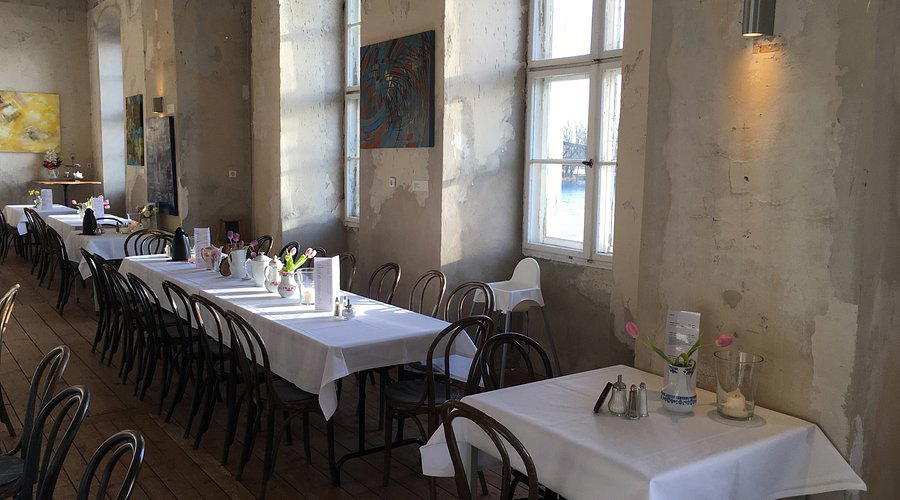 Schloss-Schänke restaurant in Gernsbach
