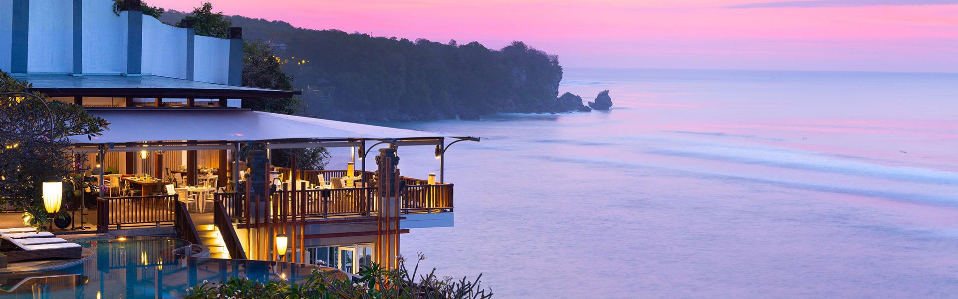 Botol Biru Bar & Grill, Restaurant in Uluwatu