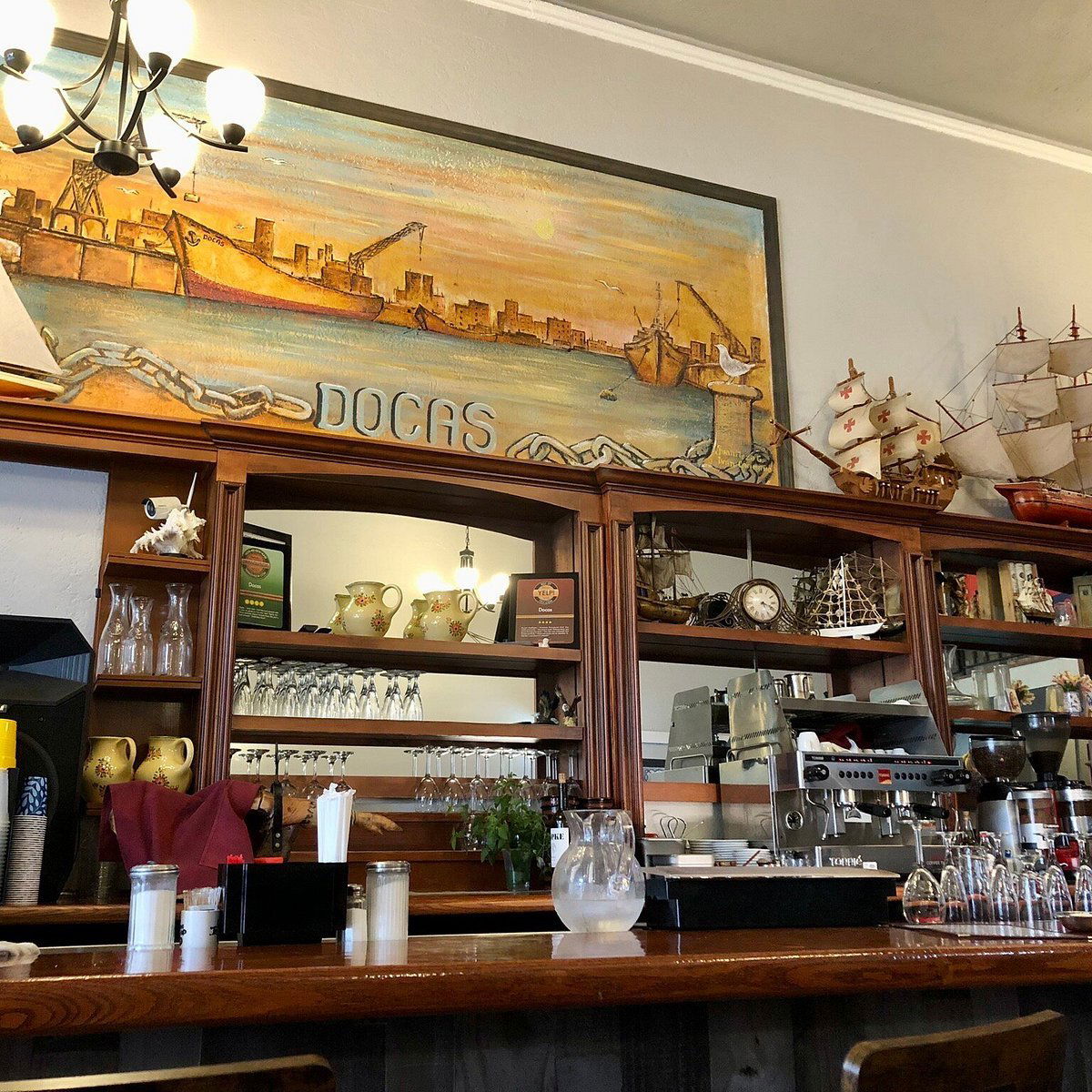 Docas, Restaurant in Ossining