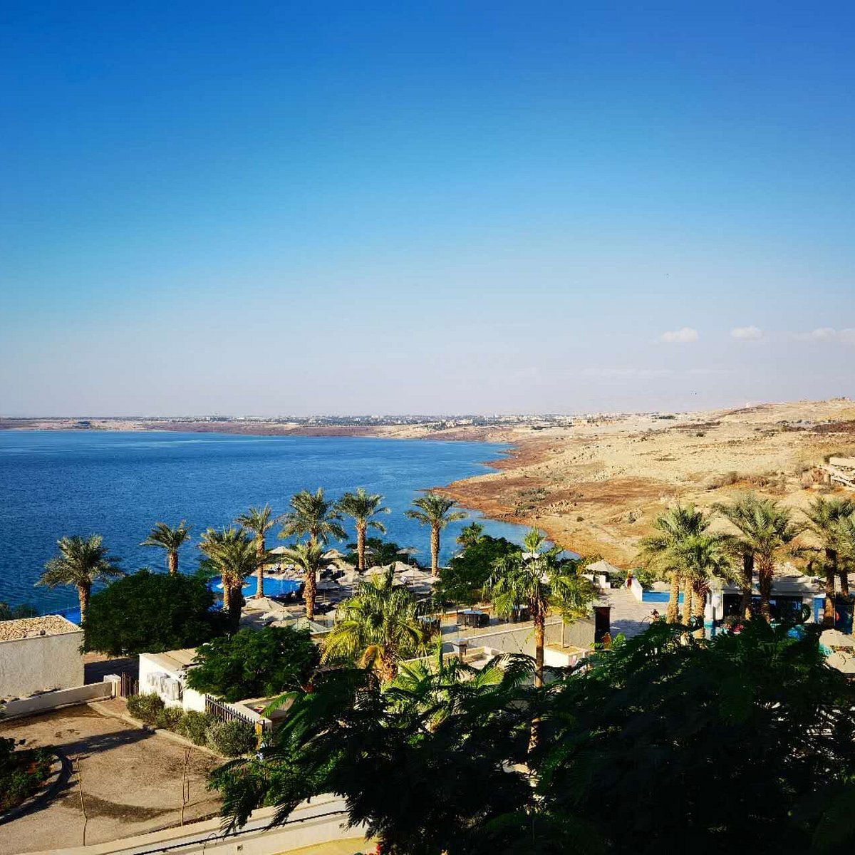 1312, Restaurant in Sweimeh